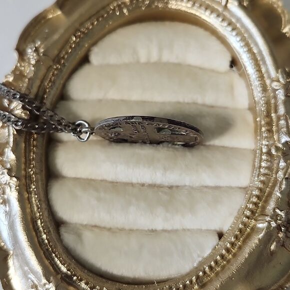 Vintage Sterling Silver 4-Way Cross WWII US Soldier Catholic Medal Pendant - Picture 4 of 7